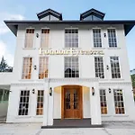London Eye Nuwaraeliya 4*