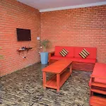 The Backwoods - Apartment *