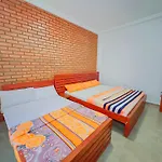 The Backwoods - Apartment Nuwara Eliya