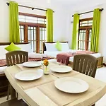 Ceyonra Evermist Bed & Breakfast Nuwara Eliya