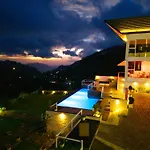 Hilldale Retreat