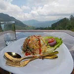 Resort Natural View Nuwara Eliya