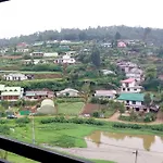 Drizzle Ridge Hotel