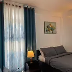 Apartment Breeze *