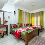 Villa Grand Mellow Nuwara Eliya