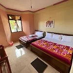 Green Mist - Rooms With Attached Bathrooms