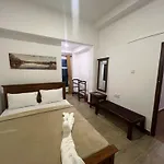 Turf Nuwara Eliya