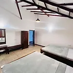 Turf Nuwara Eliya