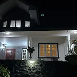 Breezy Loft - Nuwara Eliya