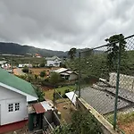 Breezy Loft - Nuwara Eliya