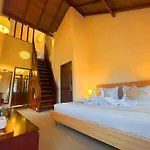 The Tapherini Lodge