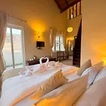 The Tapherini * Nuwara Eliya