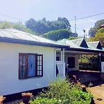 Ann Field Homestay