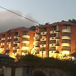 Mountain Breeze Cool Apartment