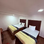 Guest house Shiny Cot Triple *