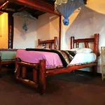 The Paulwood Caban & Cafe Timeless Brew Guest house *
