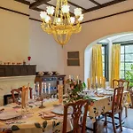 Selwood Guest house 3*