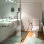 Selwood Guest house 3*