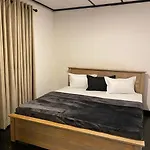 The Hilltop Hideout Apartment Nuwara Eliya