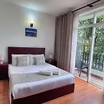 Galway Green - Lake View Luxury Apartment, Nuwara Eliya Sri Lanka