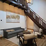 The Mist - 6 Bedrooms Villa