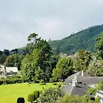 Misty Mountains * Nuwara Eliya