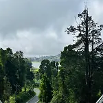 Misty Mountains * Nuwara Eliya
