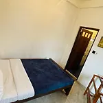 Gregory * Nuwara Eliya