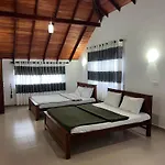 Crimple Hotel Nuwara Eliya