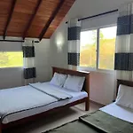 Crimple * Nuwara Eliya