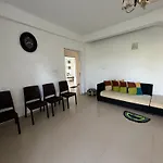 Crimple Hotel *