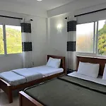 Crimple * Nuwara Eliya