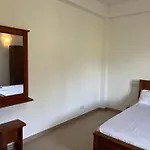 Hotel Crimple Nuwara Eliya
