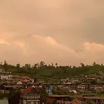 20/20 Wood Nuwara Eliya
