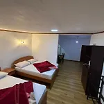 Homestay Selis Manor *