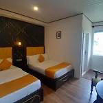 Hotel London Eye Nuwaraeliya 4*
