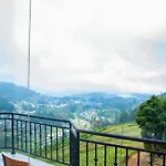 Universal Green Hills Hotel