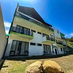 Vogue Residence - Black Pool