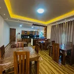 Vogue Residence - Black Pool