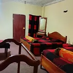 Silonya Forest Edge Hostel *