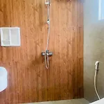 White Vintage Guest house Nuwara Eliya
