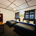 New Royal Mount Hotel