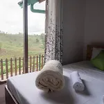 The Peak Nest * Nuwara Eliya