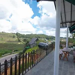 Guest house The Peak Nest Nuwara Eliya