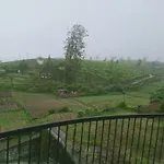 Moonstone Nuwaraeliya Aparthotel