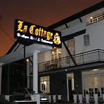La Cottage Boutique Hotel & Restaurant