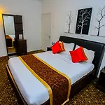 La Cottage Boutique Hotel & Restaurant Hotel 3*