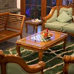 Hotel Royal Hills Nuwara Eliya