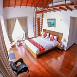 Serenus Boutique Villa *