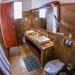 Serenus Boutique Villa *